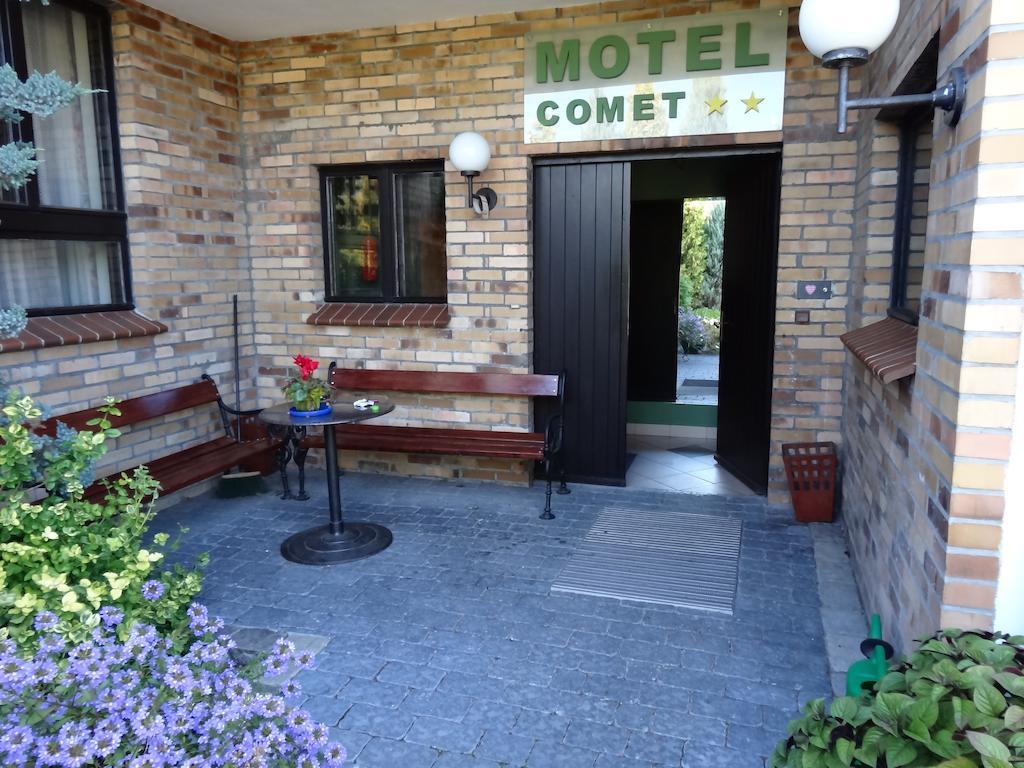 Motel Comet Przeźmierowo Exterior foto