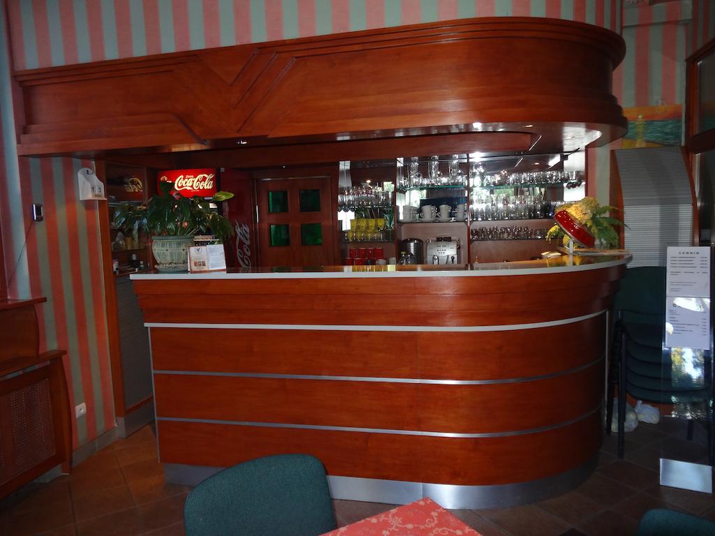 Motel Comet Przeźmierowo Exterior foto